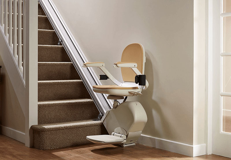 Acorn Stairlifts UK Review and Prices (2018)